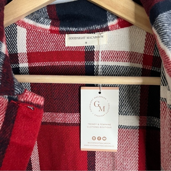 Goodnight Macaroon Winnie Red Plaid Flannel Button Up Shacket Size Medium NWT - Picture 10 of 16